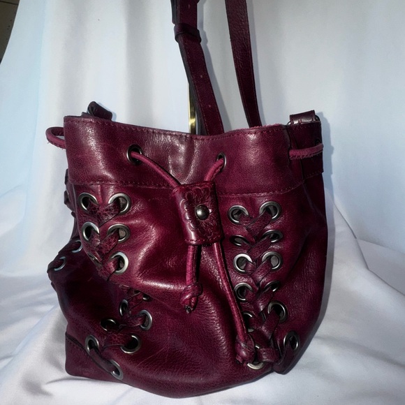 Patricia Nash Bucket Handbag Leather - Picture 8 of 12